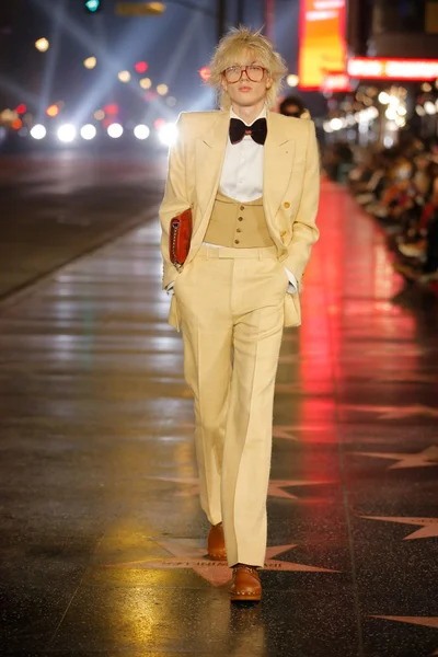 Look 83